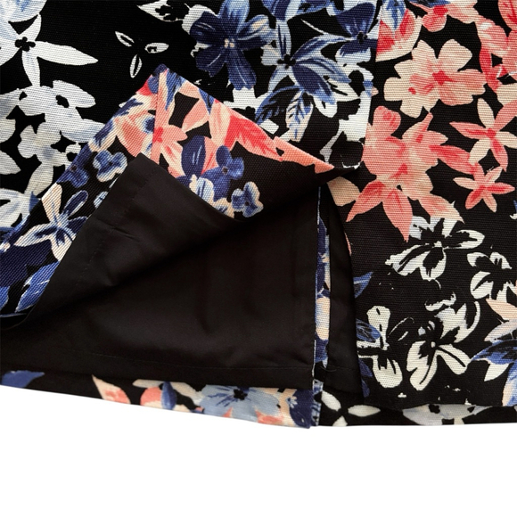 Talbots Floral Pencil Skirt Navy Pink White Blue Size 10 - Picture 4 of 12